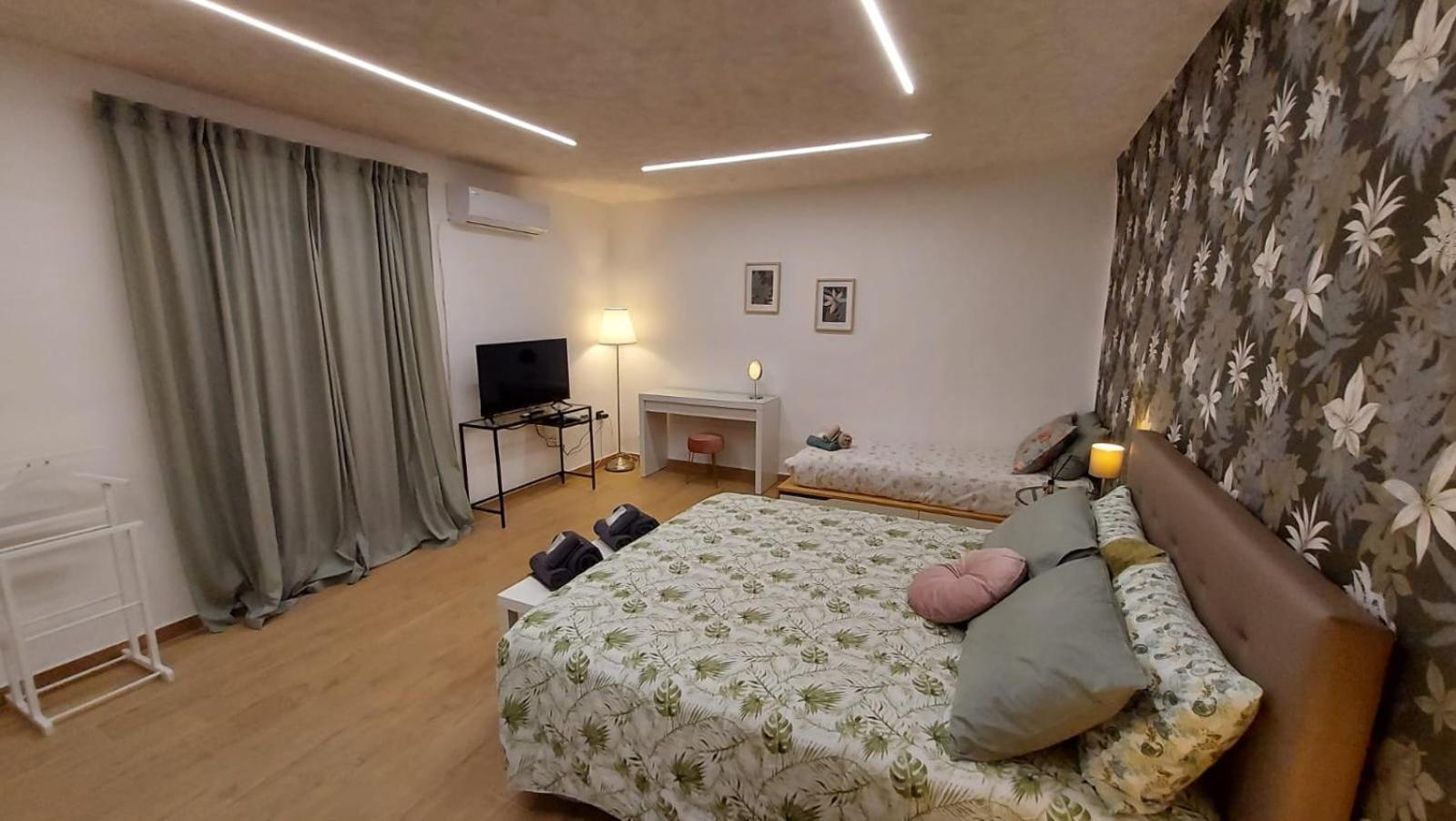 Dn Holiday House Катанія Екстер'єр фото