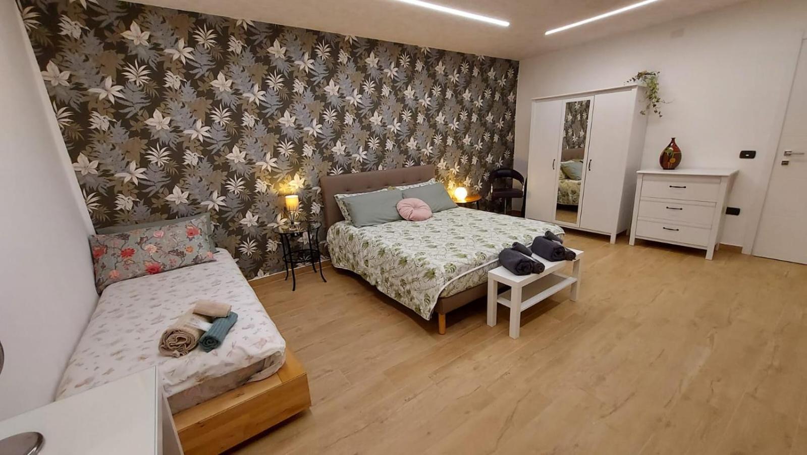 Dn Holiday House Катанія Екстер'єр фото
